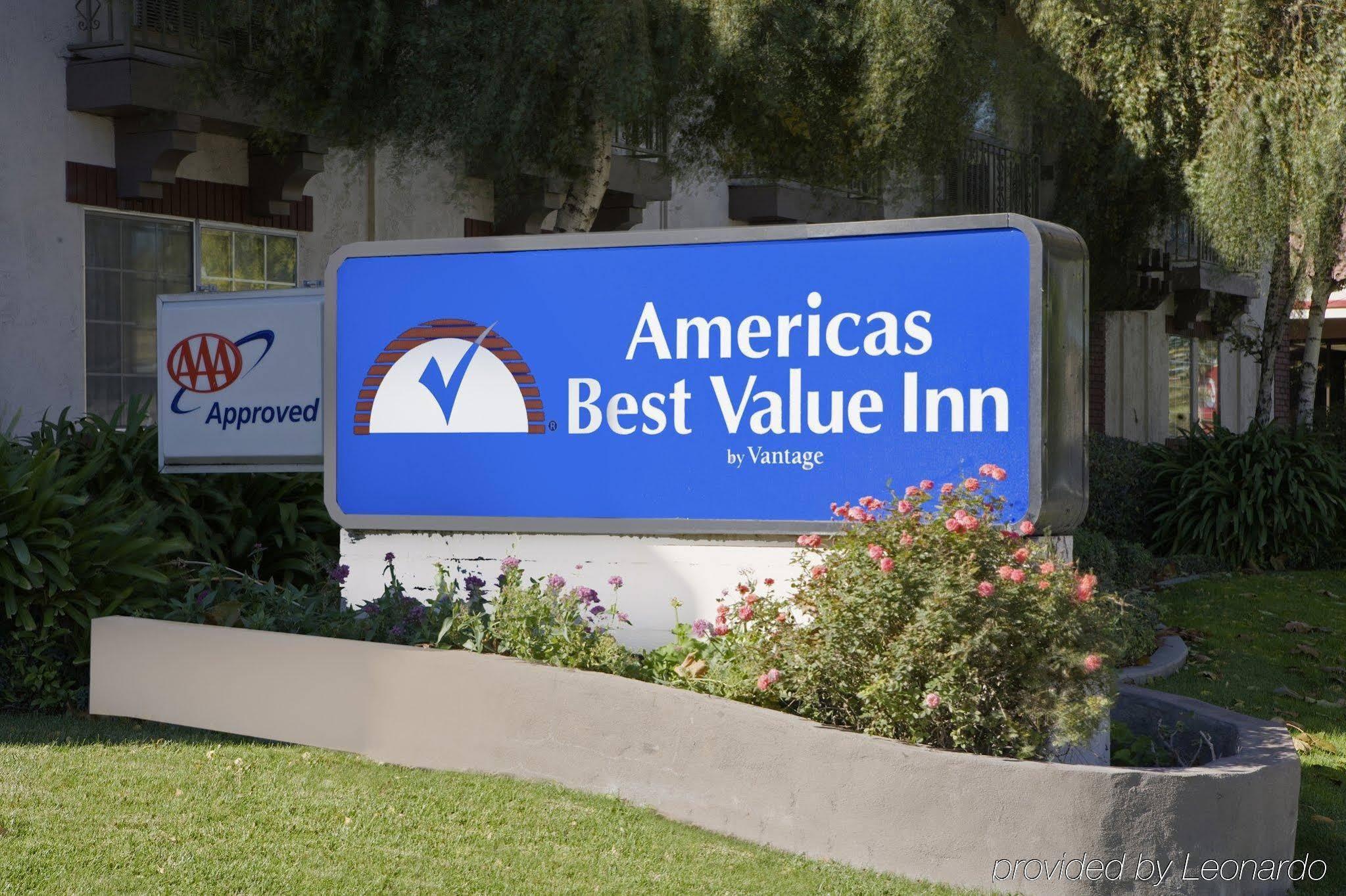 Americas Best Value Inn San Jose Convention Center Екстер'єр фото